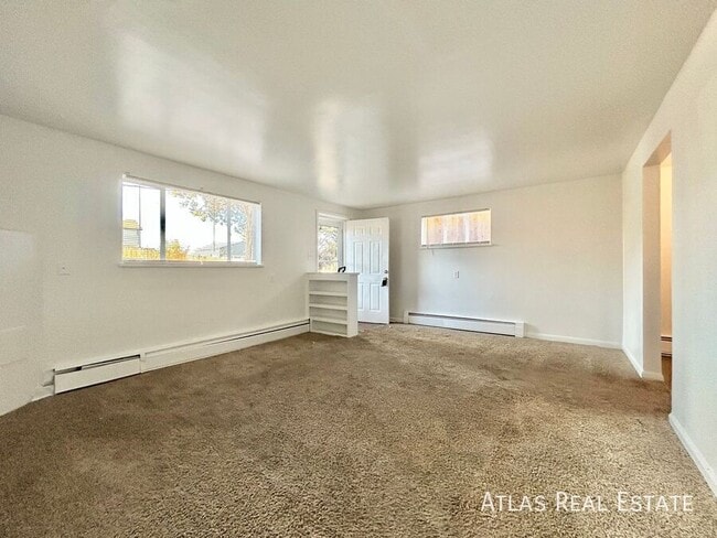 Building Photo - 878 Linley Ct