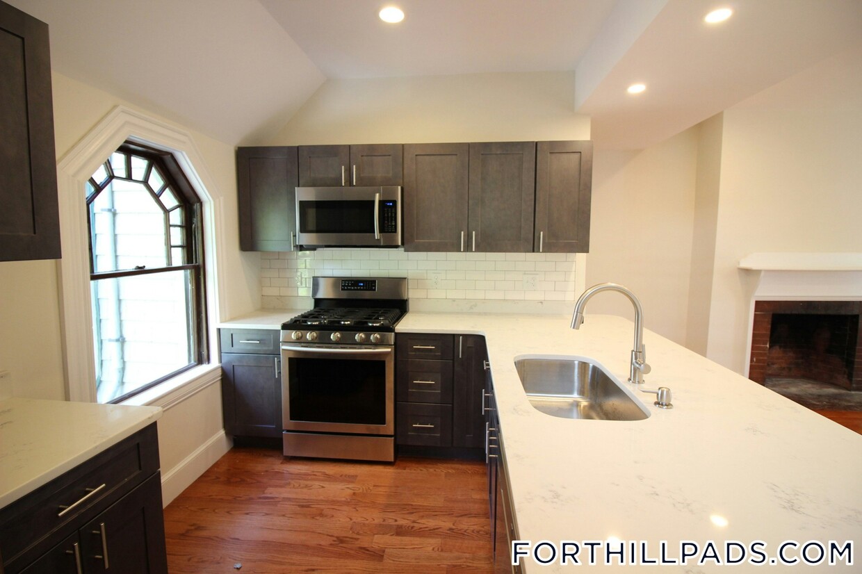 Foto principal - 65 Beech Glen St