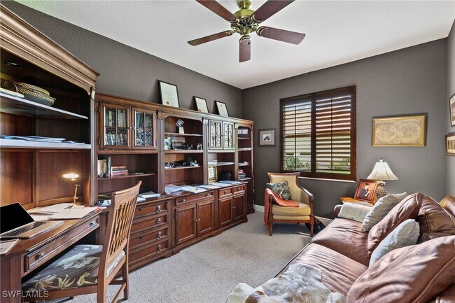 Foto del edificio - 4924 Sedgewood Ln