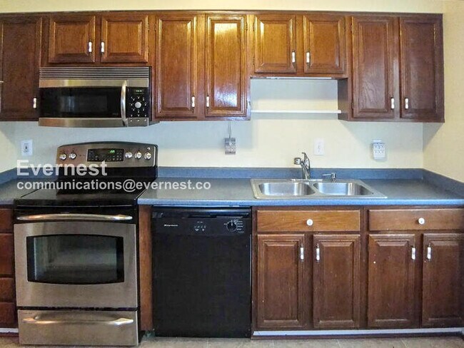 Foto del edificio - 11373 Cromwell Ct