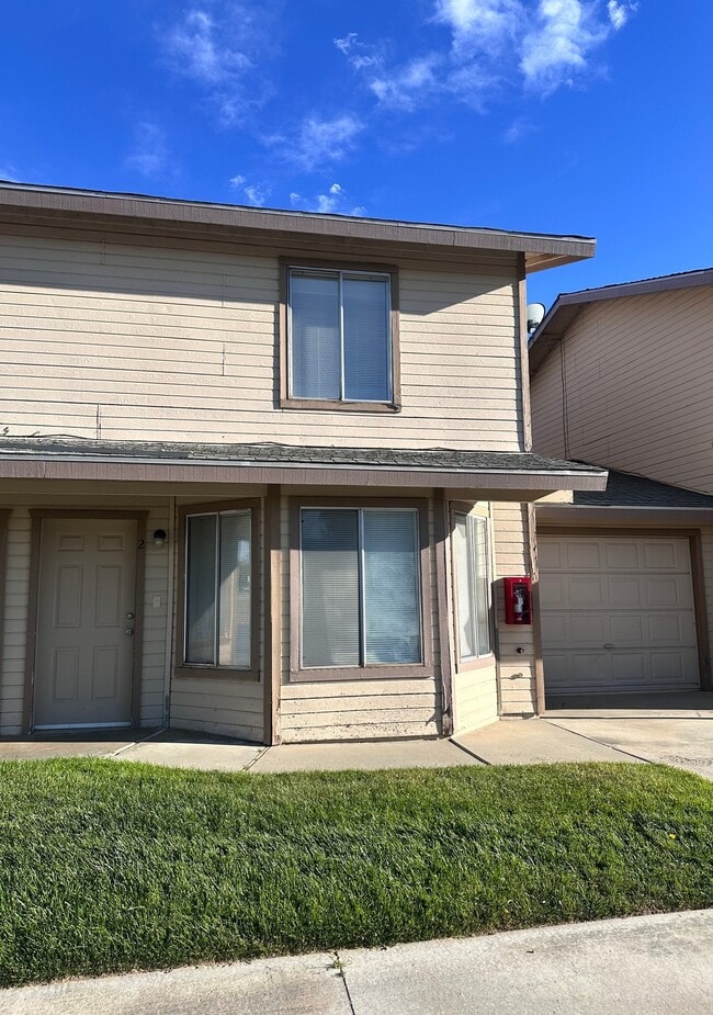 Building Photo - 1431 Cimarron Ct