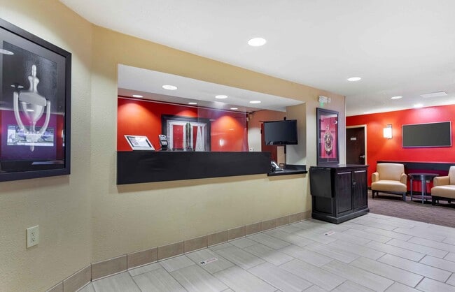 Building Photo - Furnished Studio-Houston - NASA - Johnson Space Center