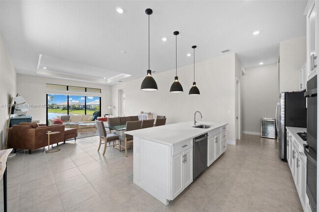 Foto del edificio - 7612 Knight St