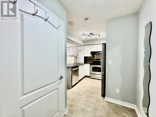 Building Photo - 4080 Living Arts Dr