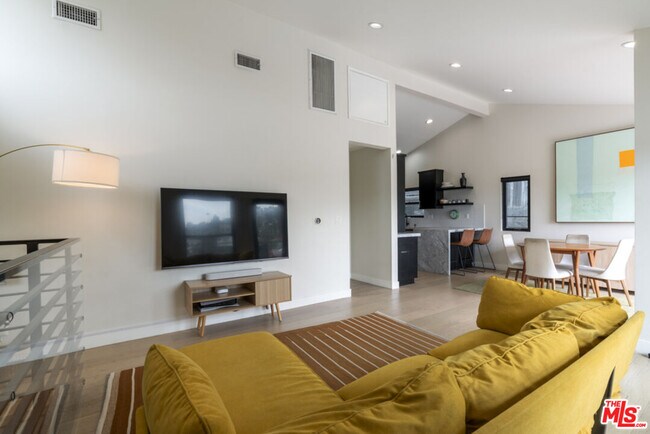 Foto del edificio - 3923 Fernwood Ave