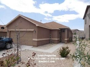 Building Photo - 4657 Mesita St