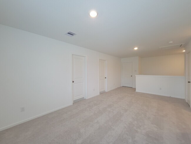 Foto del edificio - 25588 Rose Creek Dr