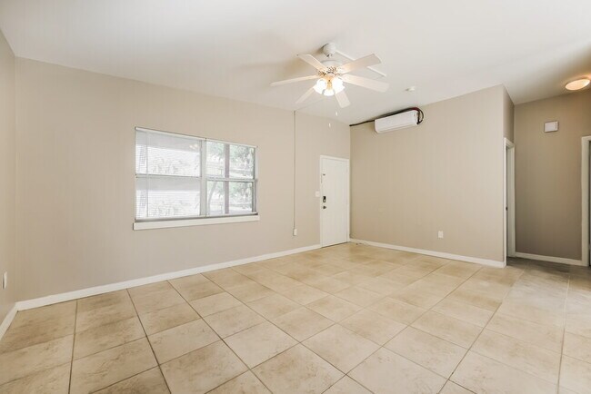 Building Photo - 3716 Belmont St