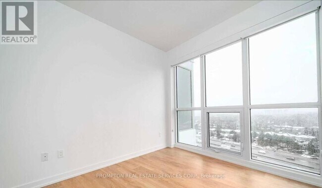 Building Photo - 117 McMahon Dr
