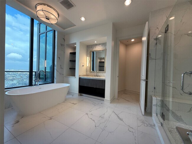 Foto del edificio - 2525 Turtle Creek Blvd