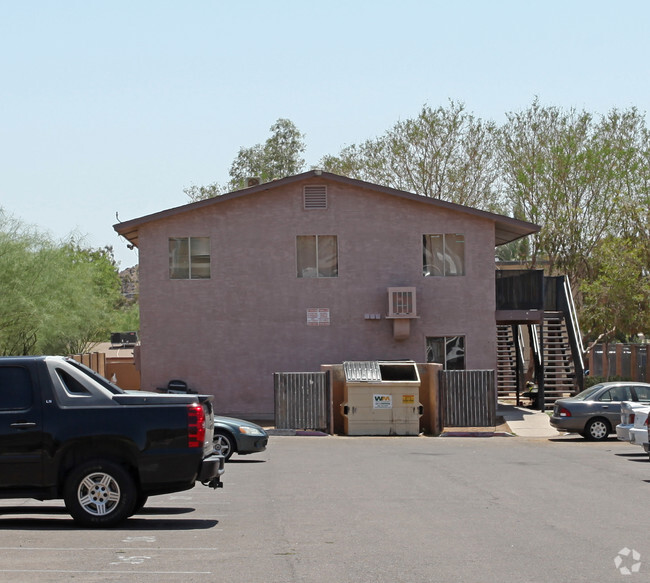 Building Photo - Desert Cove Manor