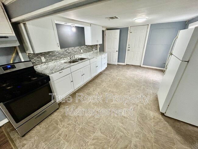 Foto del edificio - 315 N Bluff Ave