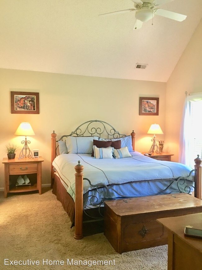 Building Photo - 3 br, 2.5 bath House - 4414 Rocky River Road
