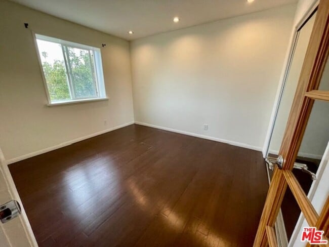 Building Photo - 4450 Campbell Dr