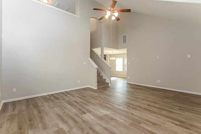 Foto del edificio - 5119 Gulf Stream Ln