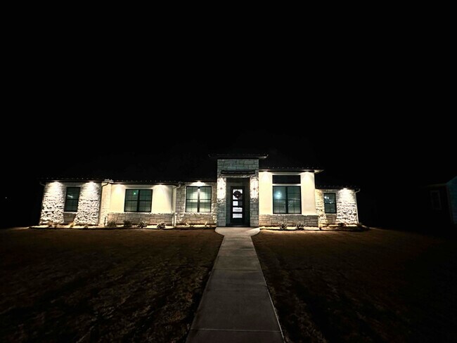 Foto del edificio - 904 N Davis St