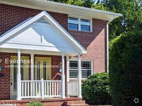 Building Photo - 3109 N Parham Rd