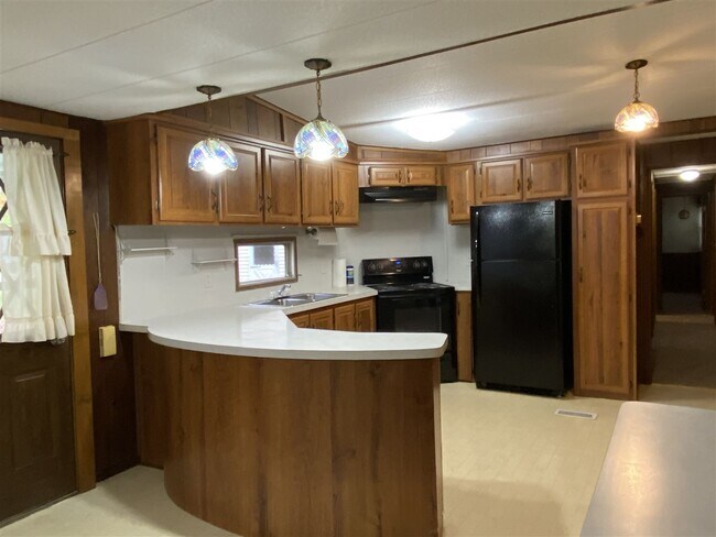 Building Photo - 836 Poquonnock Dr