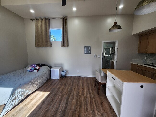 Foto del edificio - 3149 E Juniper Ave