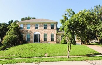 Building Photo - 16407 Westglen Farms Dr