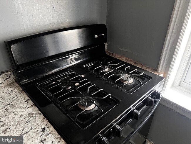 Foto del edificio - 211 S 53rd St