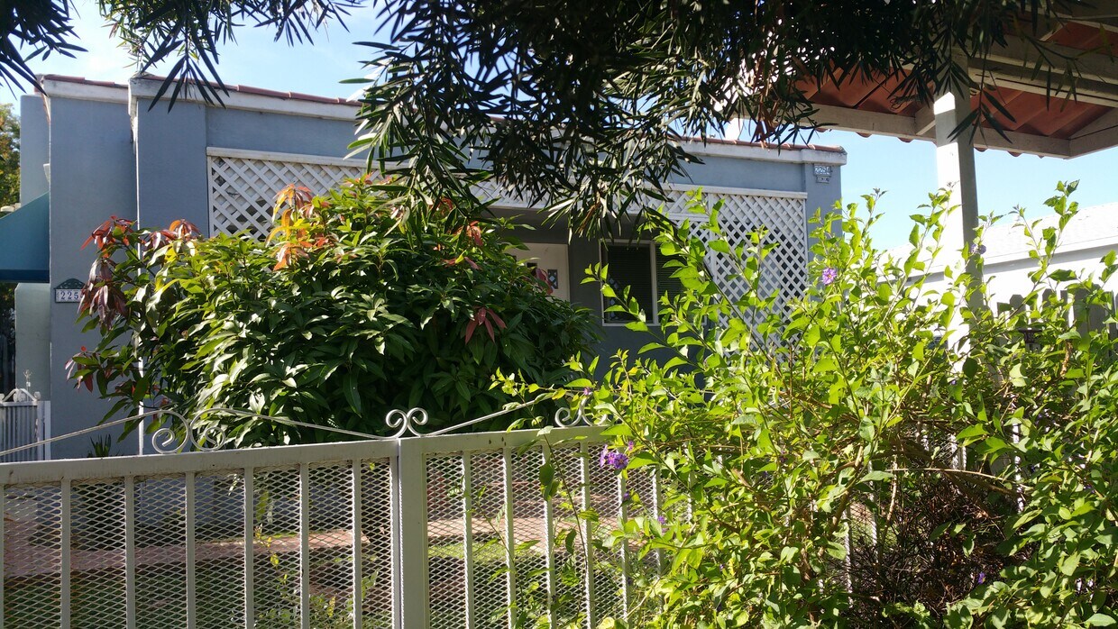 Foto principal - 2254 30th St