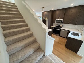 Building Photo - 11584 SW 47th Ave