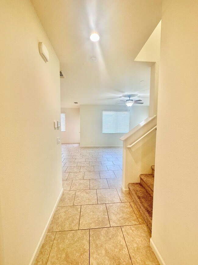 Foto del edificio - New to the Rental Market 4 Bedroom 3 Bathr...
