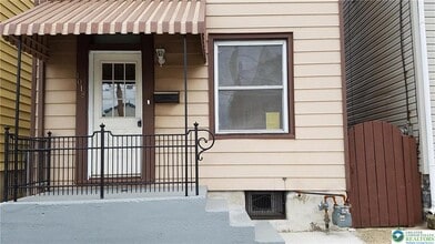 Building Photo - 1018 Lehigh St