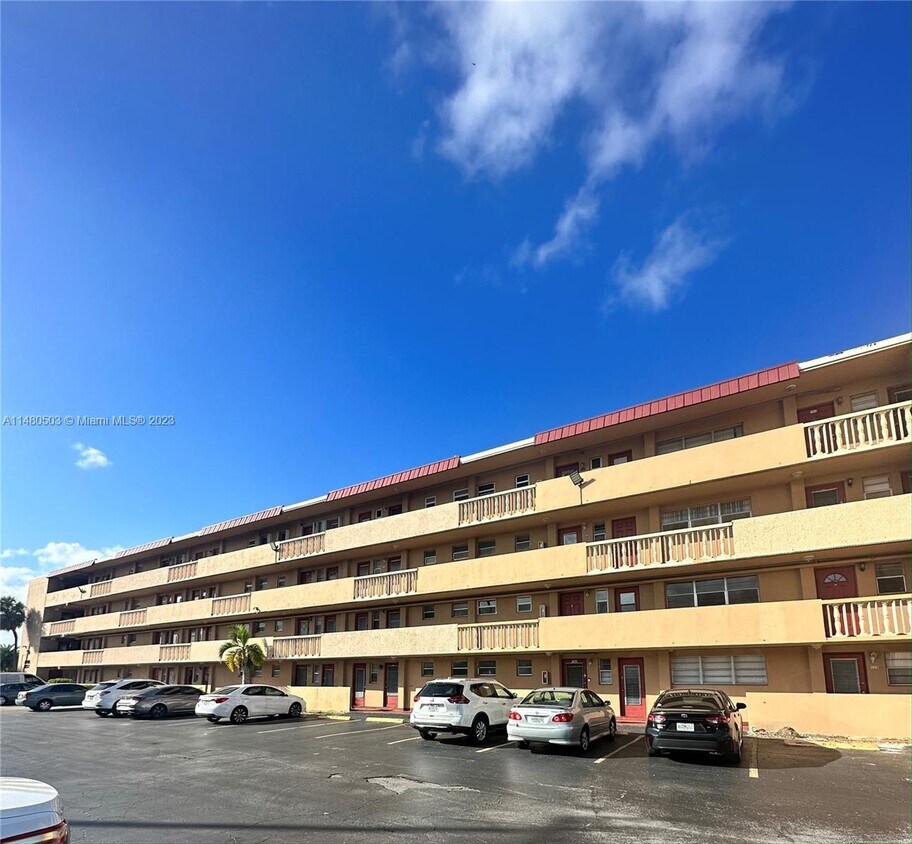 1333 E Hallandale Beach Blvd Unit 338, Hallandale Beach, FL 33009