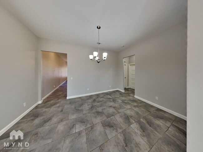 Foto del edificio - 1019 Merlin Dr