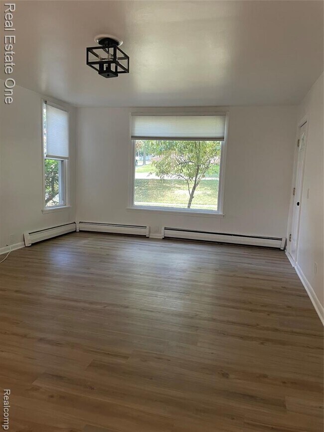 Foto del edificio - 434 Hickory St