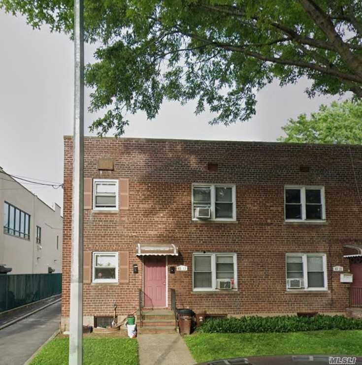 Primary Photo - 43-13 194th St