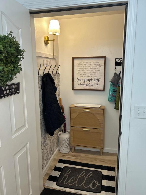 Foto principal - 421 N 10th St