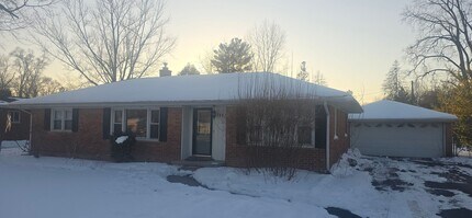 Building Photo - 17961 Floral St