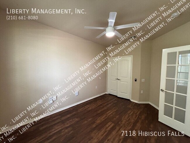 Building Photo - 7118 Hibiscus Falls