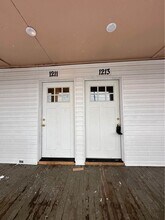 Building Photo - 1213 Pittston Ave