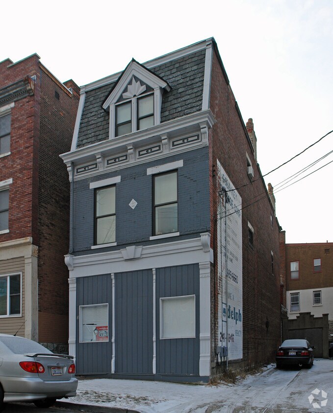 Building Photo - 303 Warner St