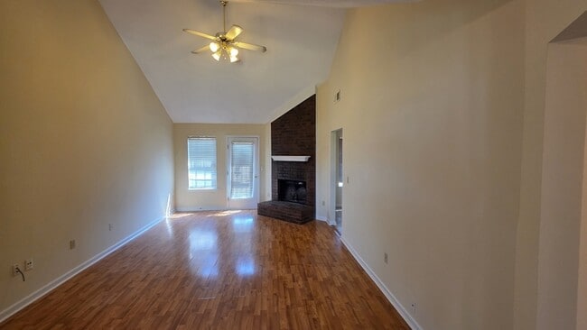 Building Photo - 5434 Kindle Creek Dr