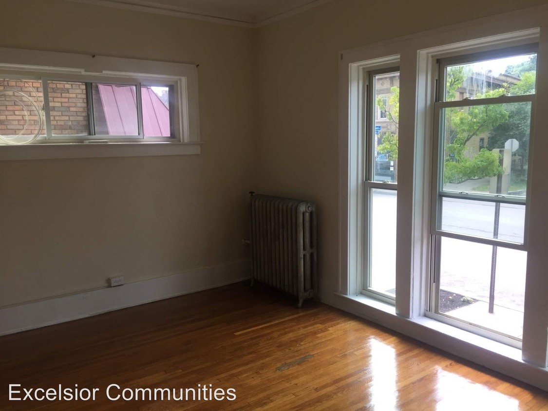 Primary Photo - 970 Monroe Ave