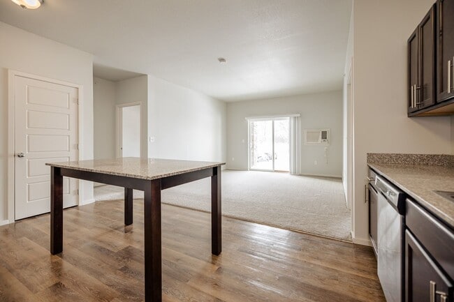Interior Photo - Kascade Place Apartments
