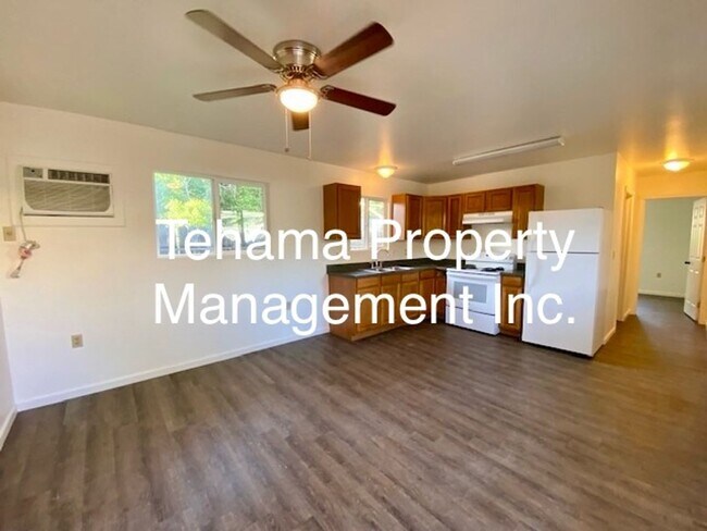 Foto del edificio - Renovated 2 Bedroom/1 Bath Gerber home wit...