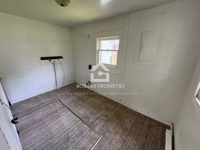 Building Photo - 910 S 21st St