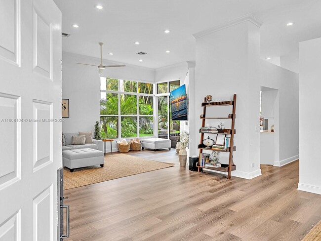Foto del edificio - 6356 NW 25th Way