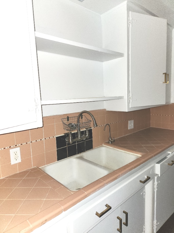 Foto del edificio - 1850 N La Brea Ave