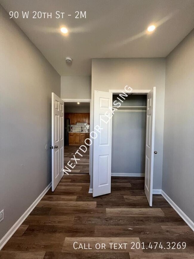 Foto del edificio - 90 W 20th St