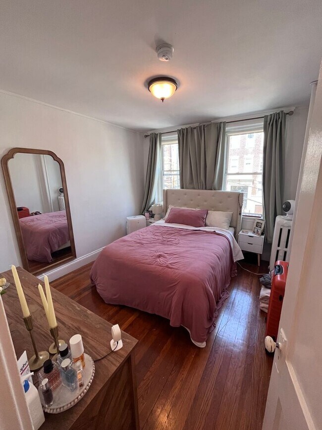 Foto del edificio - New Allston Listing!!