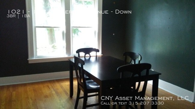 Building Photo - Fully Furnished!