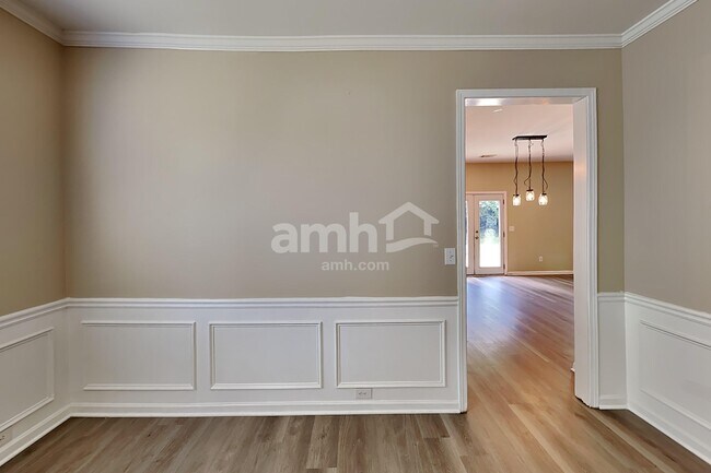 Foto del edificio - 5235 Fieldgate Ridge Dr