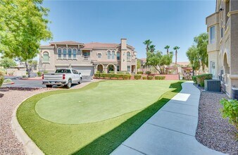 Building Photo - 10550 W Alexander Rd